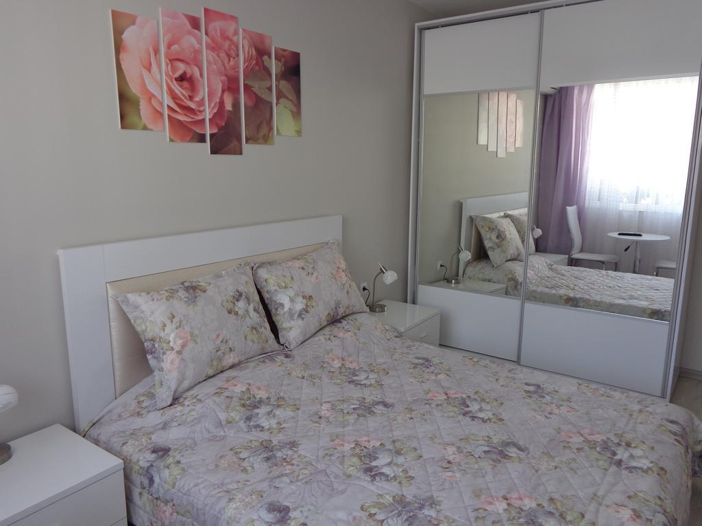 Luxury Apartment Lazur 2 布尔加斯 客房 照片